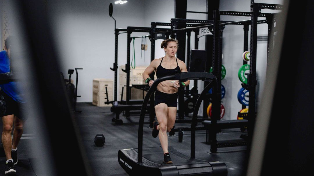 "Mastering the Holiday Season: A Comprehensive Fitness Guide for Goal Achievement"