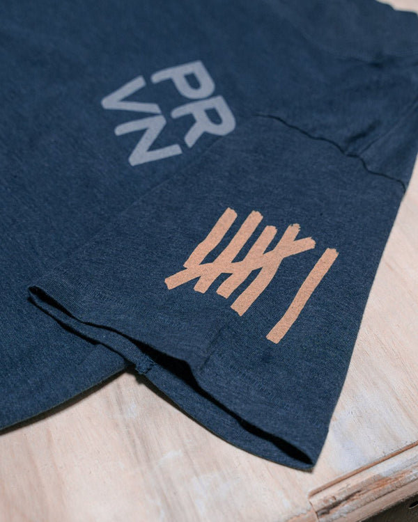 Crop Tee - Return of the Queen